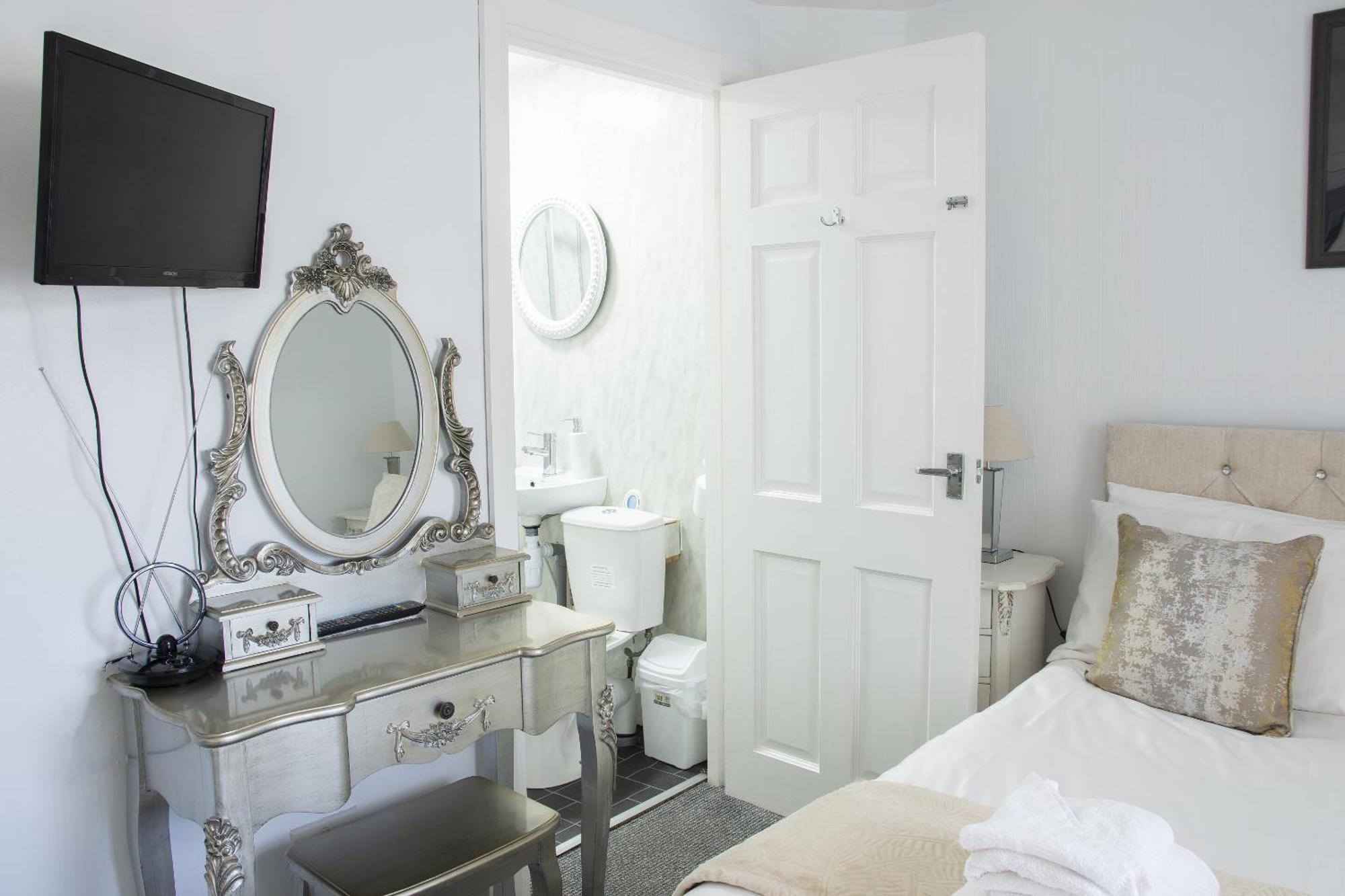 Bishop Gate Bnb Londonderry Eksteriør billede
