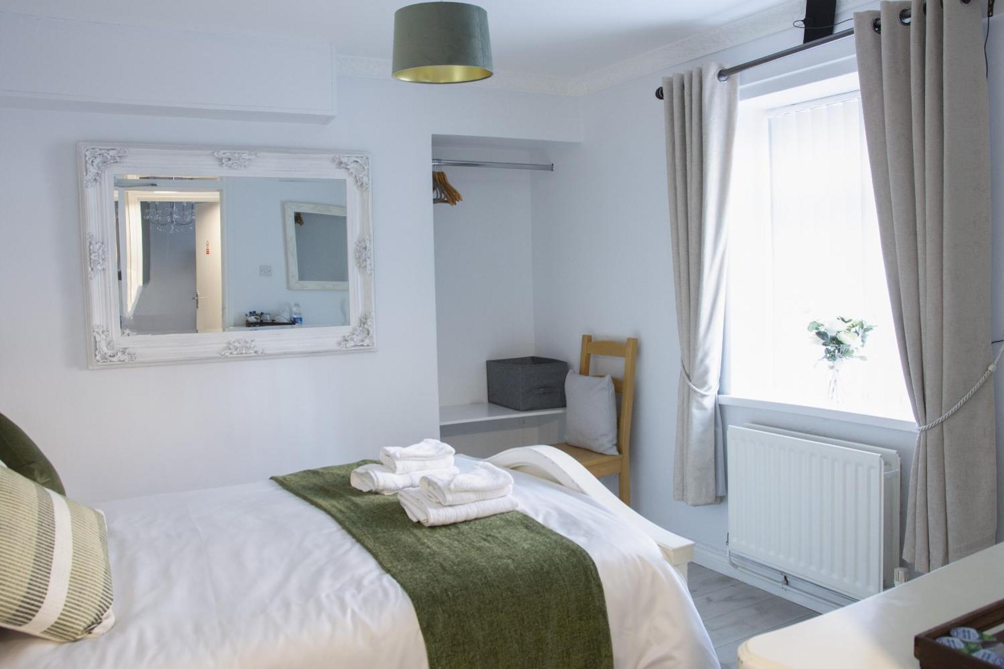 Bishop Gate Bnb Londonderry Eksteriør billede