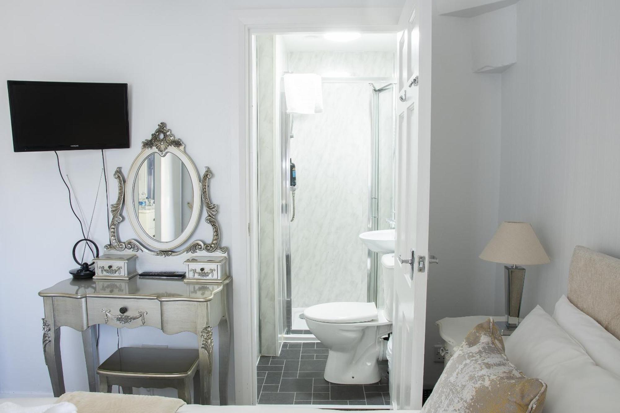 Bishop Gate Bnb Londonderry Eksteriør billede