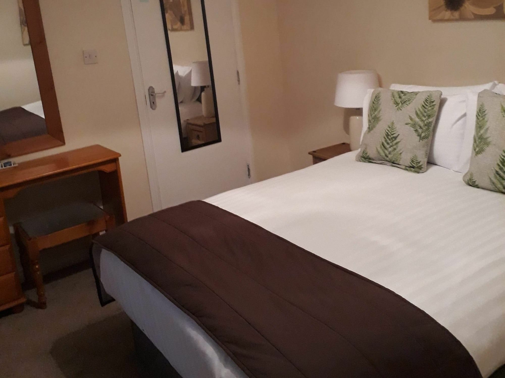 Bishop Gate Bnb Londonderry Eksteriør billede